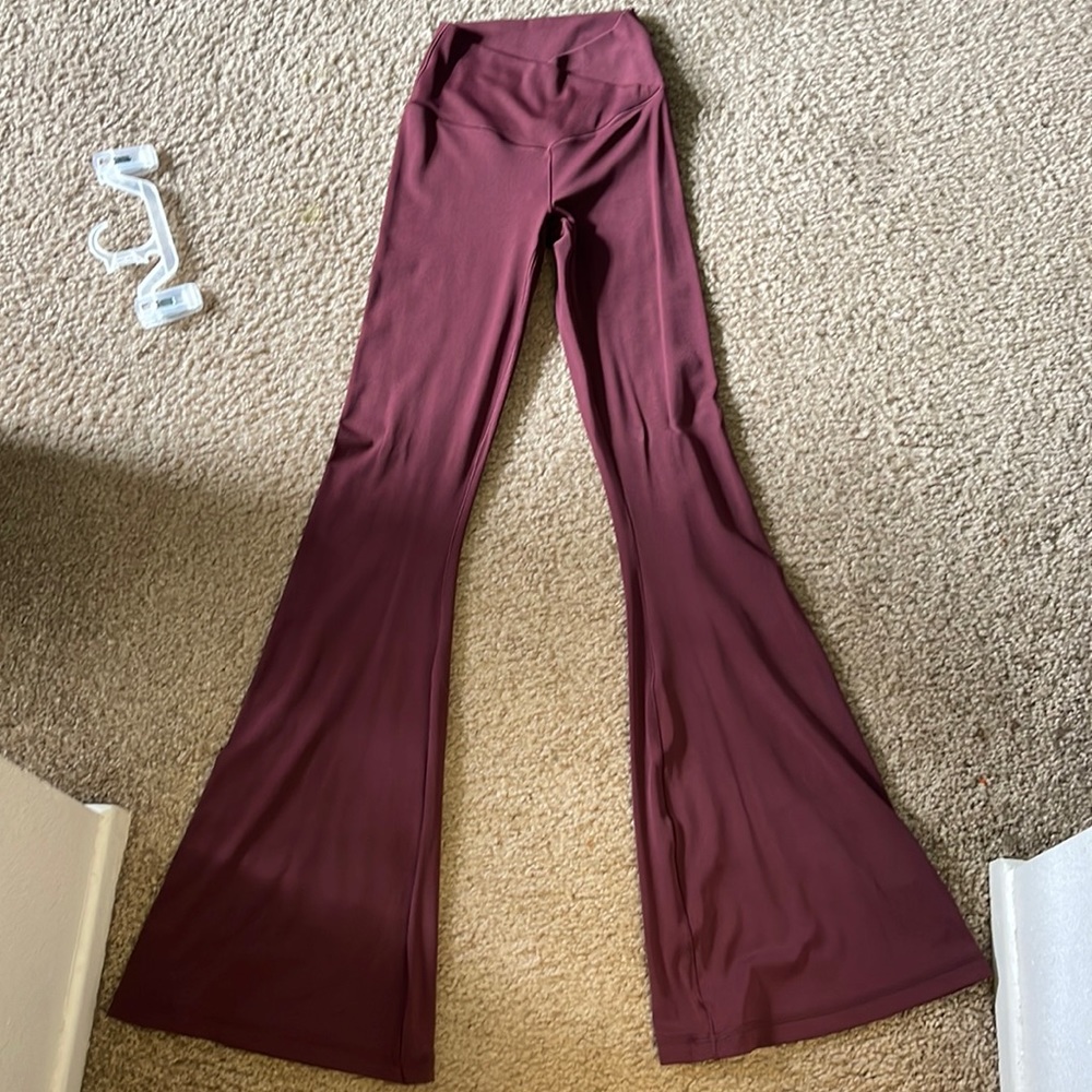 AERIE CROSSOVER FLARE